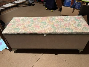 Vintage Ottoman Storage Blanket Box - Picture 1 of 6