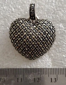 Beautiful Vintage Sterling Silver 925 Marcasite Heart Pendant 12g - Picture 1 of 5