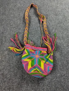  Handmade bohemian Wayuu tribe bag  with tassel details, geometric art - Picture 1 of 4