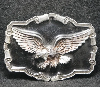WK21123 GOOD VINTAGE 1983 **EAGLE FLYING** BIRD ARTWORK MENS PEWTER BELT BUCKLE - Image 1 of 2
