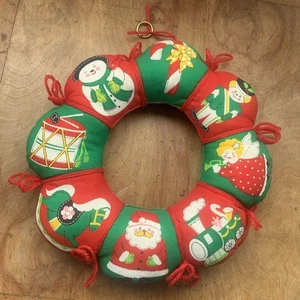 Vintage Christmas Cloth Hand Sewn Fabric Stuffed Wreath 13" ~((( SUPER CUTE! ))) - Picture 1 of 6