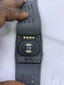 Mio Alpha Herzmonitor Fitnesstracker - Bild 1 von 5