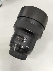 Sigma 14Mm F1.8 Dg Art Wide Angle Single Focus Lens