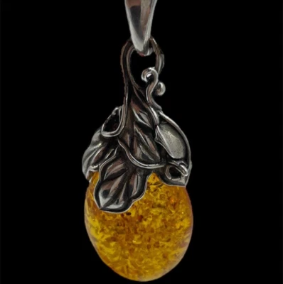 CIONDOLO IN AMBRA ARANCIONE NATURALE OVALE ARGENTO 925 VINTAGE PER COLLANA DONNA - Immagine 1 di 4