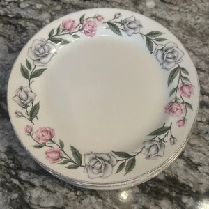 6 Homer Laughlin Eggshell Nautilus Minuet 8” Lunch Plates VTG - Picture 1 of 7