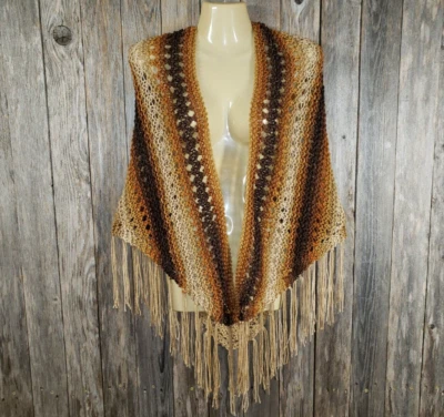NUEVO Marrón Beige Ombre Mantón Envolvente Bufanda Boho Hippie Flecos Tejido a Mano Hecho a Mano Foto 1 de 4