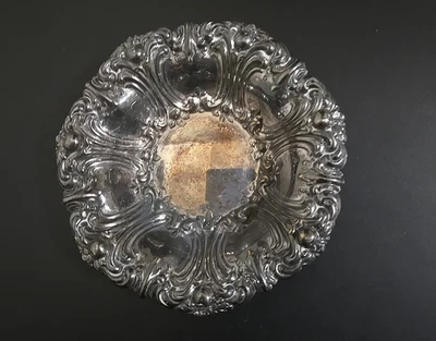 Plato de plata festoneado adornado Gorham YC1751 Versalles Candy Bon Foto 1 de 3