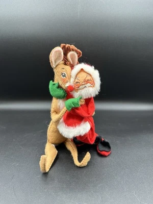 Muñecas Annalee Mobilitee 1971 vintage Santa cabalgando abrazando renos Foto 1 de 4