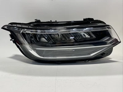 Faro delantero derecho pasajero derecho OEM LED Volkswagen Tiguan 2022 2023 2024 Foto 1 de 4