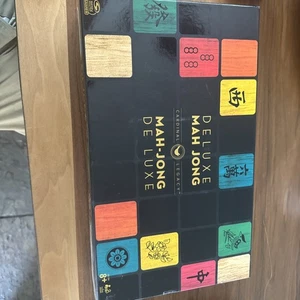 Legacy Deluxe Mah Jong gioco classico con piastrelle bicolore e contenitore in legno foderato - Foto 1 di 4