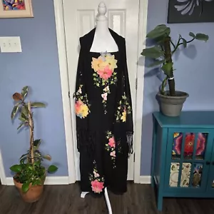 Kleid Damen XL Vintage schwarz mit handbemalten Blumen, Ana R., Guadalajara, MX - Bild 1 von 18