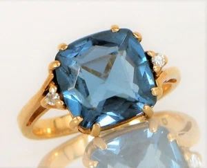 VINTAGE 14K YELLOW GOLD BEAUTIFUL BLUE TOPAZ DIAMOND ACCENT THICK CLAW SETTING 6 - Picture 1 of 3