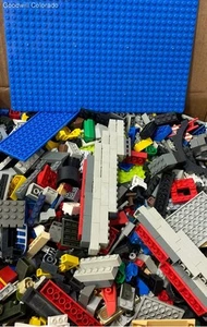 7lbs of Bulk LEGO Assorted Building Bricks - Picture 1 of 5