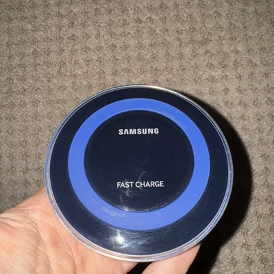Tested, Samsung Fast Charge Wireless Charging Pad Charger w/ USB Cable EP-PN920 - Image 1 of 3