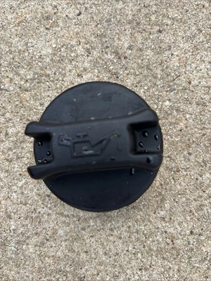 Tapa de aceite Nissan Altima 2018 Foto 1 de 2