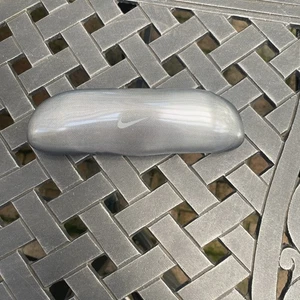 NIKE SILVER MESH SUNGLASSES EYEGLASSES HARD CASE CLAMSHELL - Picture 1 of 11