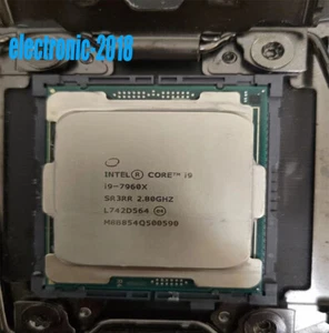 Intel Core X series i9-7960x CPU 2.8ghz 16-Core 22mb lga-2066 x299 processor - Picture 1 of 2