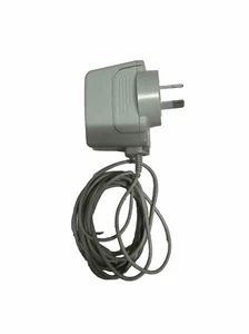 Official Genuine Nintendo AUS Wall AC Adapter Charger WAP-002 DSI/2DS/3DS - Picture 1 of 2