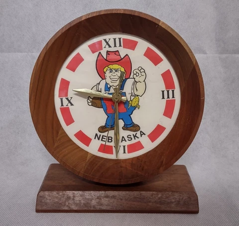 Nebraska Cornhuskers Clock Desk Mantel Herbie Husker Vintage Wooden Cover