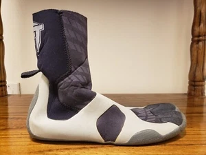 Scarpe da surf uomo (taglia 11) USATE  - Foto 1 di 3