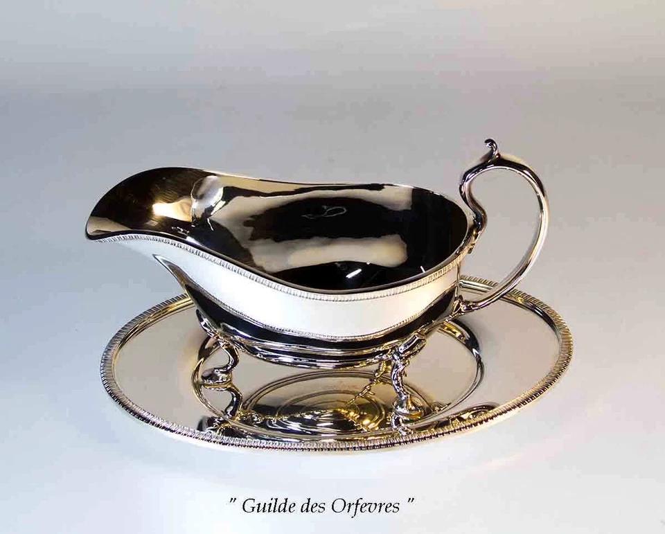 Barco de salsa/gravy de plata con Gadroon francés, borde aplicado Foto 1 de 4