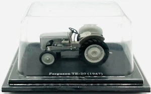 EBOND Modellino Trattore Ferguson TE-20 - 1947 - Die Cast - 1:43 - 0429 - Foto 1 di 1