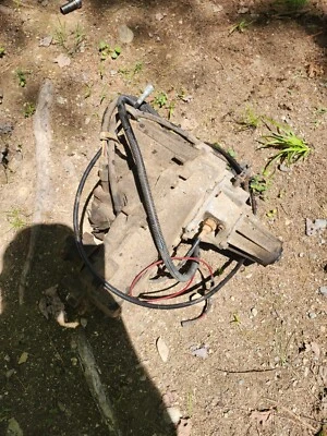 1986 Jeep Comanche Cherokee Oem Transfer Case Np207 Manual Trans Ax4/ax5 4x4 - Image 1 of 2