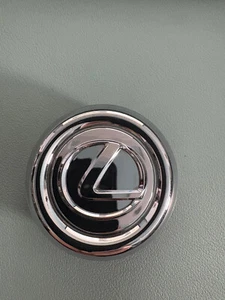LEXUS GS300 GS430 OEM CHROME CENTER CAP - 16" RIM 74168 WHEEL HUBCAP HUB PPO2436 - Picture 1 of 2