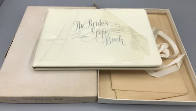 Libro de regalo Gibson Norwalk de cuero simulado blanco para novias n.º G842/2 vintage sin usar Foto 1 de 4