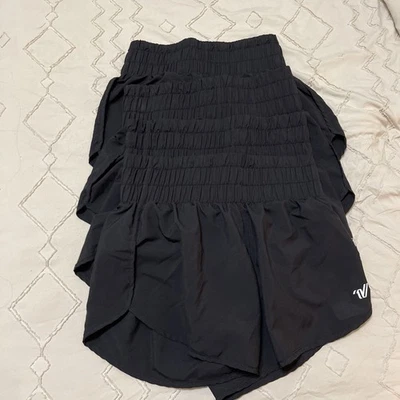 Cinco pares de pantalones cortos deportivos para correr Varsity Spirit talla pequeña negros para mujer” Foto 1 de 4