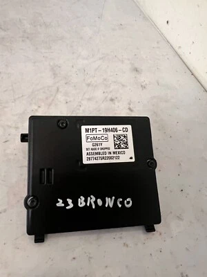 2023 Ford Bronco WINDSHIELD CAMERA LANE DEPARTURE OEM M1PT19H406CD - Imagem 1 de 4