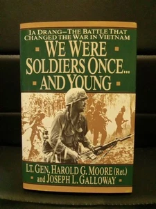Wir waren einmal Soldaten... und jung von Generalleutnant H. G. Moore & J. L. Galloway (sehr guter Zustand) - Bild 1 von 3
