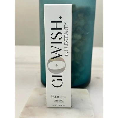 Huda Beauty GloWish Multidew Vegan Skin Tint Foundation NIB Medium 05 - Image 1 of 4