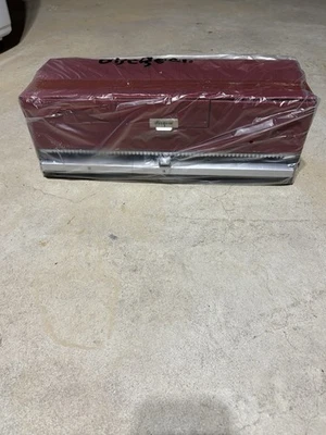 Estuche de almacenamiento DiscGear Selector 120HD rojo imitación cuero 120 CD y DVD Foto 1 de 4