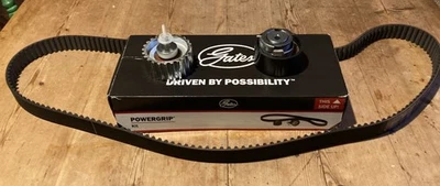 Gates timing belt kit K015592XS for Fiat Ducato & Iveco Daily 2.3 D JTD Multijet - Image 1 of 4