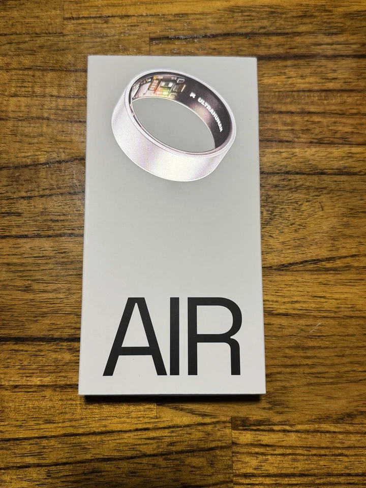 Ultrahuman Air Ring Size 8 Silver - Image 1 of 2