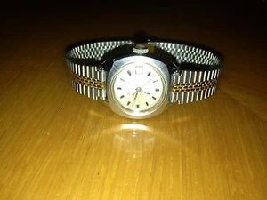VINTAGE WALTHAM SELF WINDING WATCH WITH DATE. - Picture 1 of 6