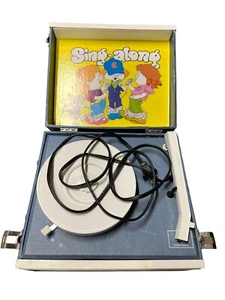 VINTAGE CARRON -TONE RECORD PLAYER MODEL CM-40 KIDS. 33 And 45 SPEEDS - Picture 1 of 5