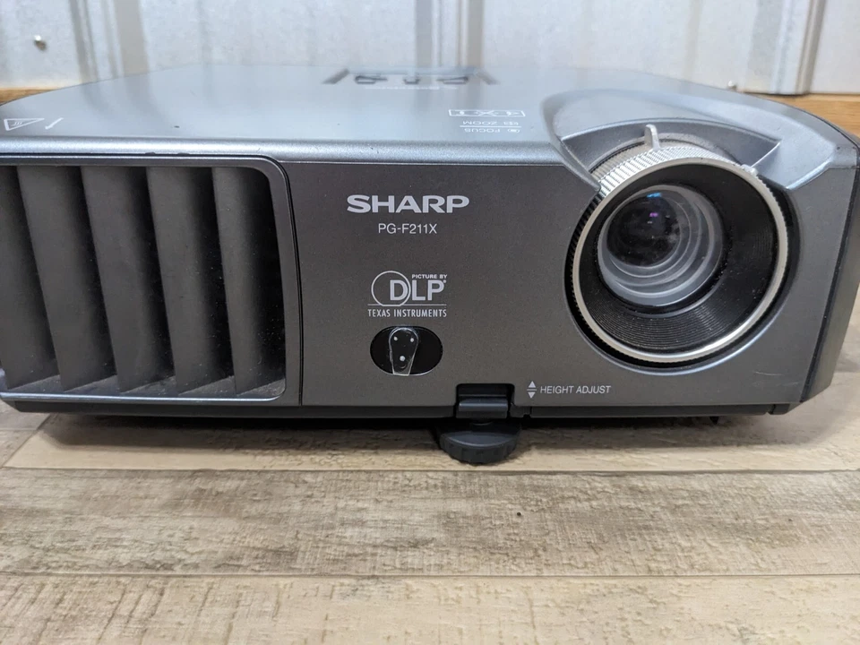 Sharp PG-F211X DLP Projector Portable 2300 ANSI HD 1080 PARTS ONLY  - Image 1 of 4