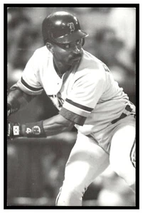 Tony Phillips (1993) Detroit Tigers Vintage Baseball Postcard PCDT - Picture 1 of 2