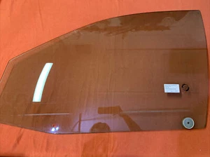 Fits 2003 Ford Taurus Mercury Sable Driver Side Left Front Door Window Glass - Picture 1 of 2