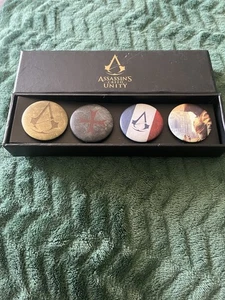 Set Of Four Assassins Creed Unity Button Badges In Box - Collectors Item - Picture 1 of 4