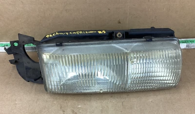 Faro delantero derecho pasajero Chevrolet Caprice 1991-1996 16519236 Foto 1 de 4