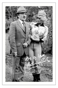 KENNETH CONNOR & ADRIENNE POSTA Signed PHOTO Gift Print CARRY ON BEHIND - Picture 1 of 1