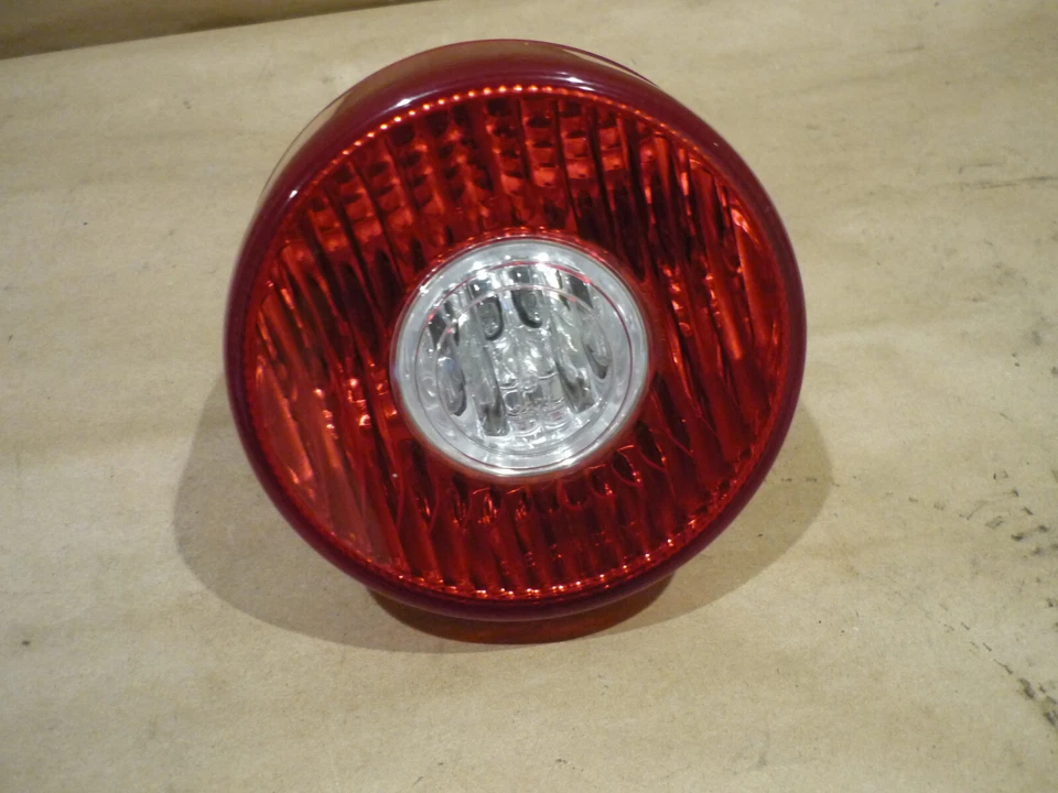 Luz trasera interior derecha Ferrari 430, Enzo - P/N 193180 Foto 1 de 4