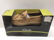 clarks indoor outdoor slippers