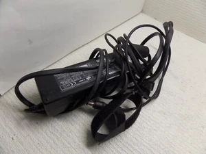 FUENTE DE ALIMENTACIÓN TOSHIBA 15V 5A PA3201U-1ACA PA3283U-1ACA PA3083U-1ACA PA2301U-1ACA N55 - Imagen 1 de 2