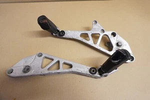 Honda VF400 VF 400 NC13 1983-1985 Satz Fußrasten Pegs Karosserie Rahmen - Bild 1 von 11