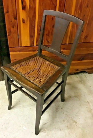 Vintage Dark Wood Traditional Caned Seat Kitchen Dining Chair 19"h x 31.5"h x 15 Cover
