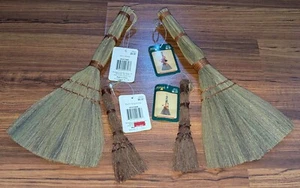 4 Stück - Deko Hexen Besenstiele - *Neu mit Etikett*  - Bild 1 von 2